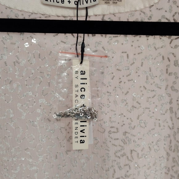 Silver Sequin Shawl - Picture 2 of 4